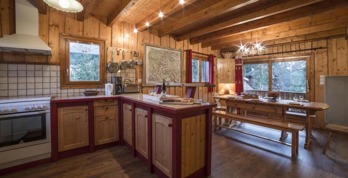 Chalet of approximately 110SQ-M, located in La Tania