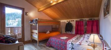 Chalet of approximately 110SQ-M, located in La Tania