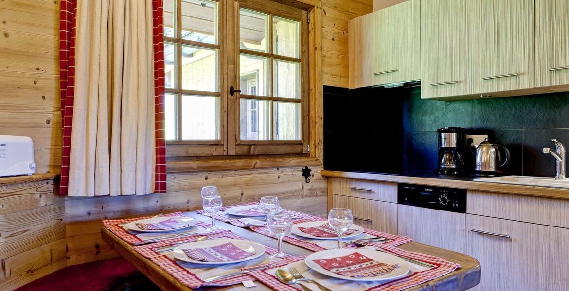 Small chalet for rent in La Tania with 55 sqm and 2 bedrooms