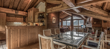 Chalet for rent in Méribel with 300 sqm and 4 bedrooms