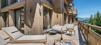 A Breathtaking 8-Bedroom Ski-In Ski-Out Luxury Chalet