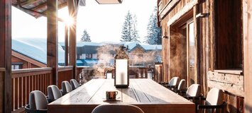 Le Chalet incarne la vie de luxe. Aménagée sur trois étages 