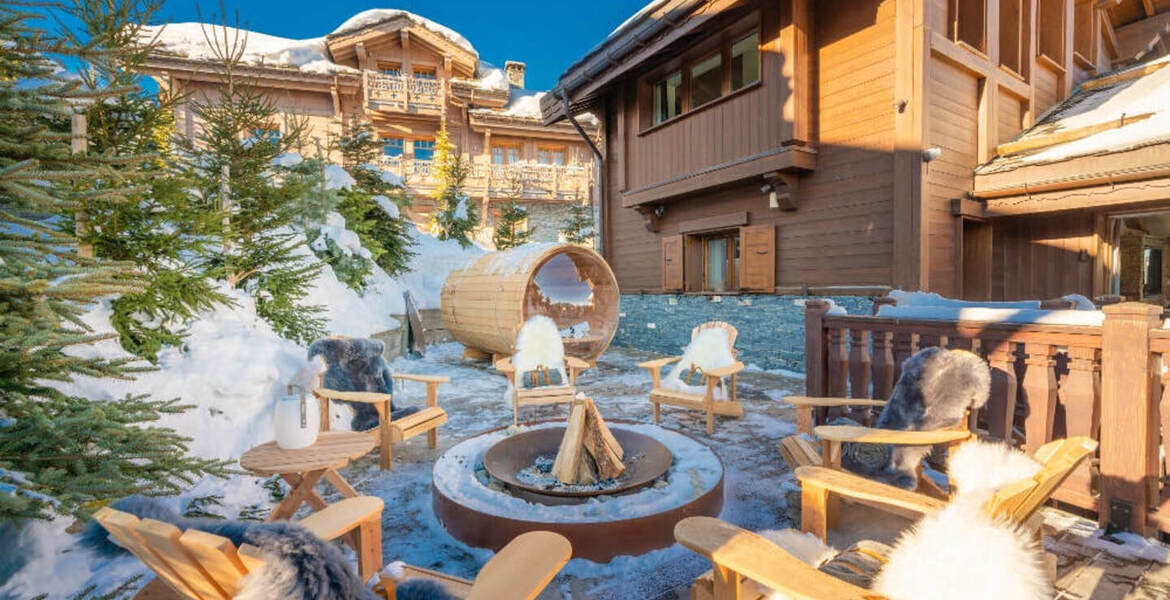 EL ÚLTIMO CHALET DE LUJO EN COURCHEVEL 1850 Se trata de un 