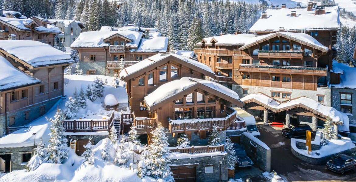 EL ÚLTIMO CHALET DE LUJO EN COURCHEVEL 1850 Se trata de un 