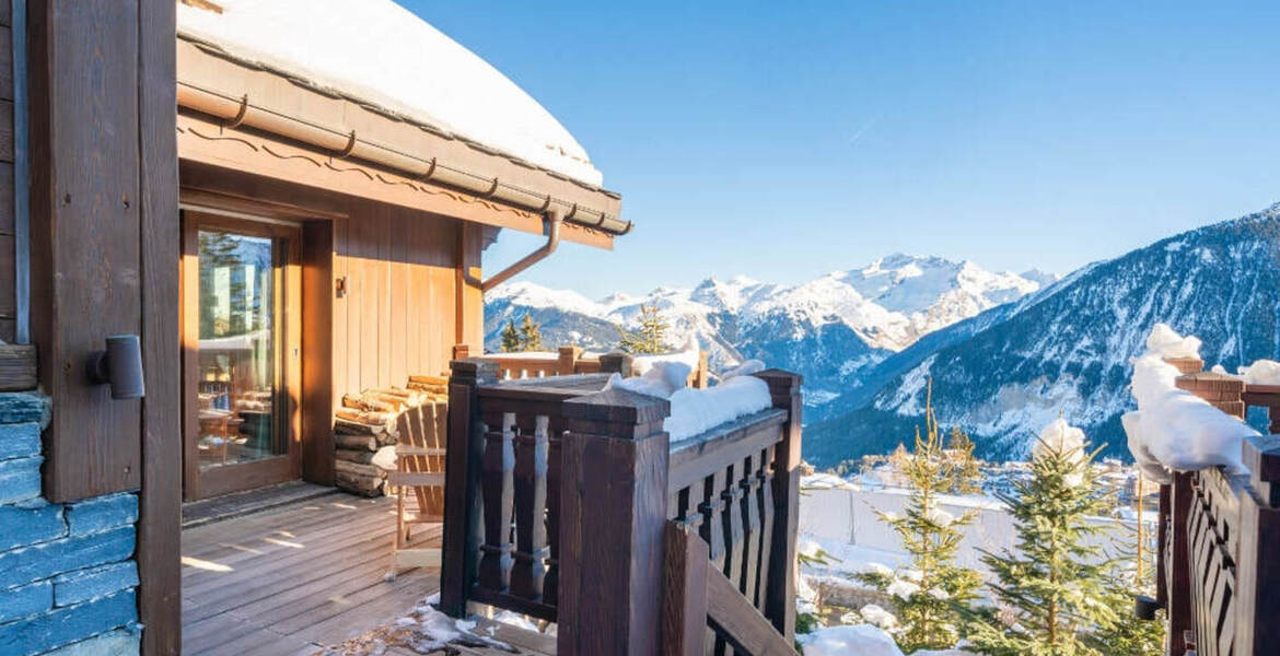 EL ÚLTIMO CHALET DE LUJO EN COURCHEVEL 1850 Se trata de un 