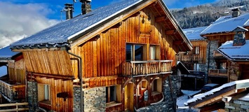 Located between the village of Les Allues Chalet