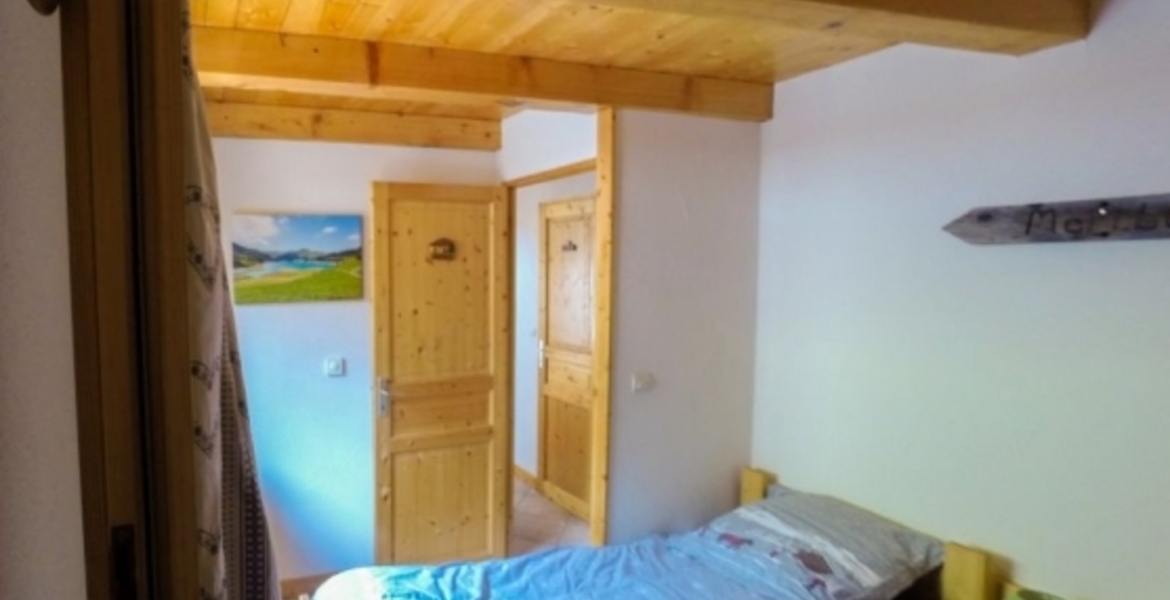 Located between the village of Les Allues Chalet