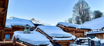 Located between the village of Les Allues Chalet