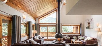 Sleeps 14 | Meribel Chalets Centre A well-known and impressi