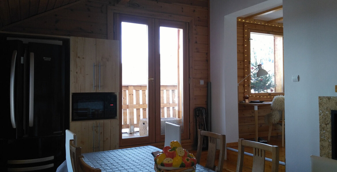 Rental of a chalet located between the village "Les Allues" 