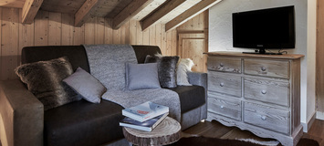 Chalet is a faultlessly designed 8 bed, catered 