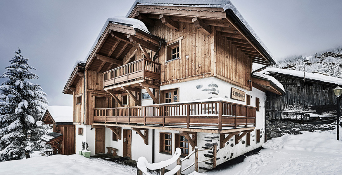 Le Chalet est un incroyable chalet de dix lits situé dans le