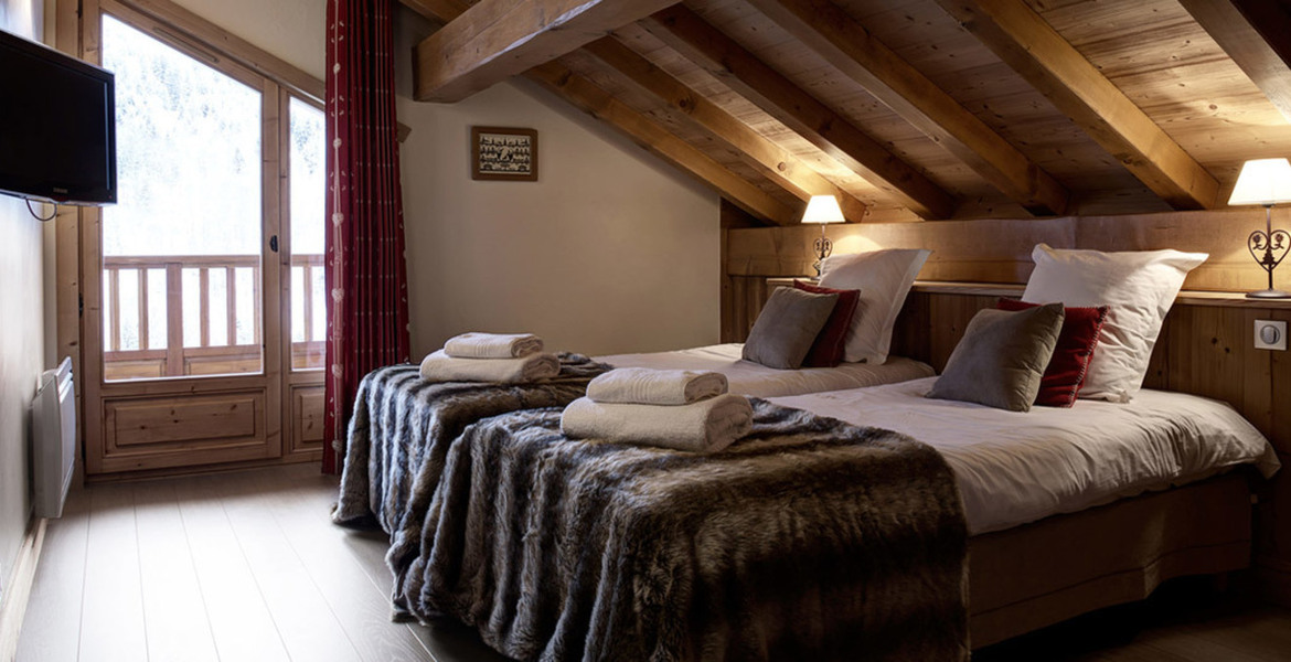 Chalet is an incredible ten bed chalet located in the centre