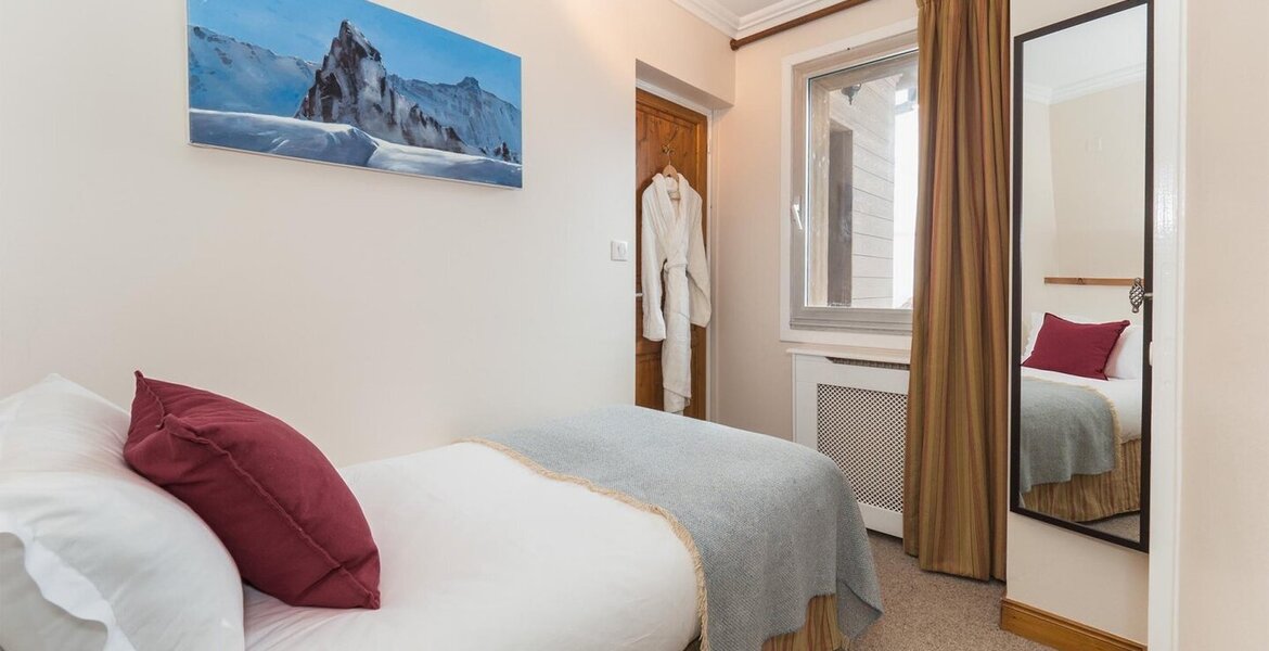 Chalet offers comfortable accommodation for up to 7 guests, 