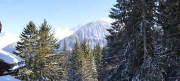Between ski slopes and fir trees, in the Brigues district