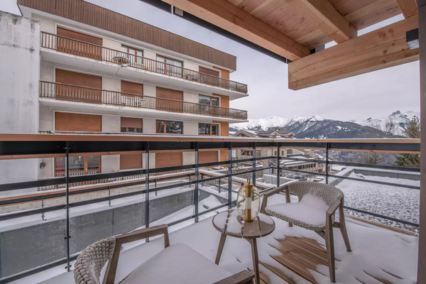 Superb flat in the residence in the heart of Courchevel vill