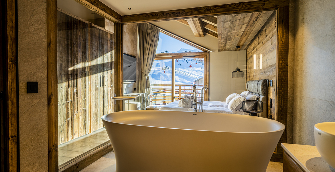 Luxury ski-in ski-out apartment Rond-Point des Pistes area