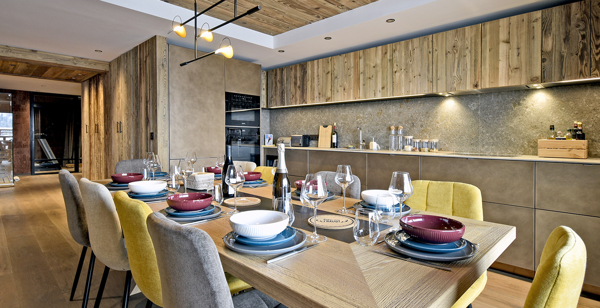 Charming flat with a surface area of 167 m², located at the 