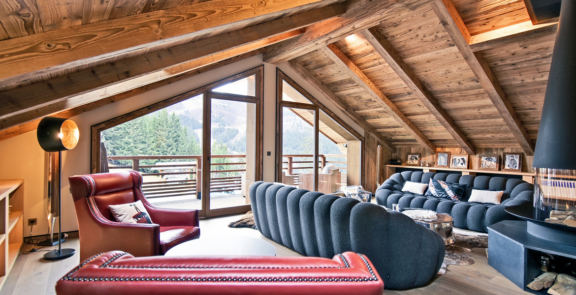 Majestic individual chalet with a surface of 339 m², located