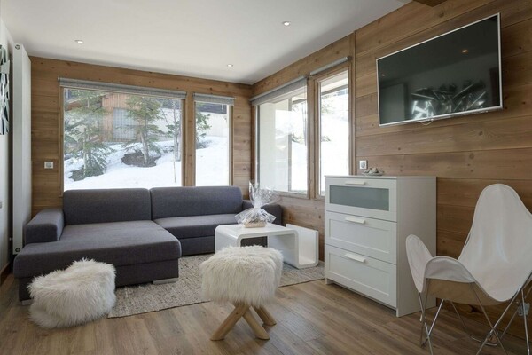 Sunny and comfortable flat in the centre of Courchevel 1850,