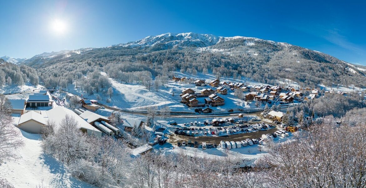 Construit au cours des 7 dernières années, le Chalet a un fa