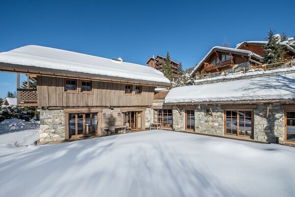 The ultimate luxury chalet located a few minutes