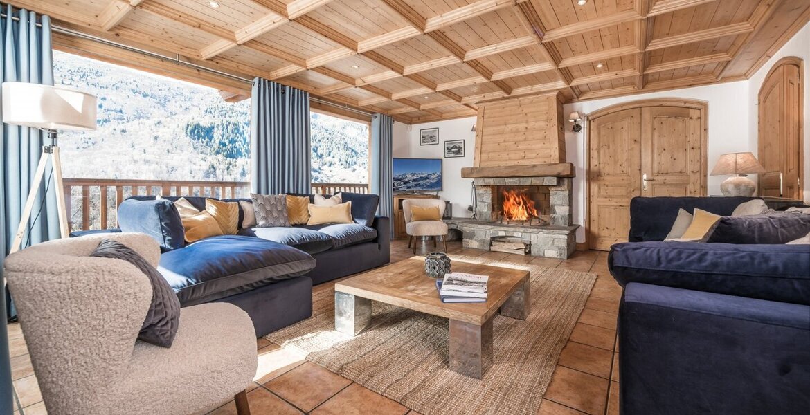 Le Chalet est un impressionnant chalet savoyard traditionnel