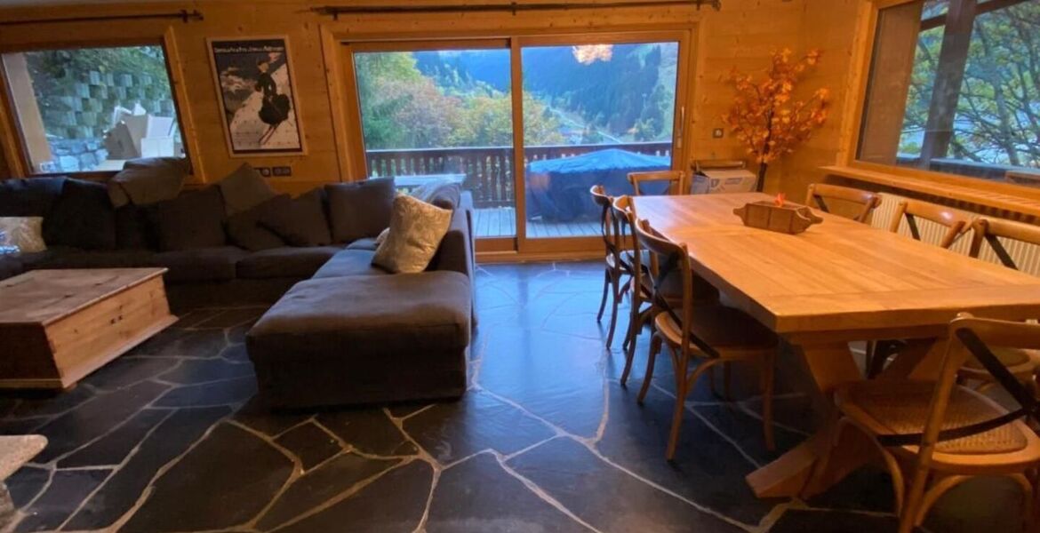 Chalet for rent in Meribel