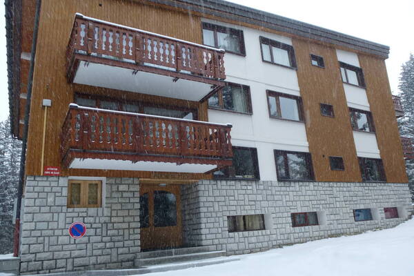 2 BEDROOMS APARTMENT WITH AN EAST FACING TERRACE AND VIEW OV