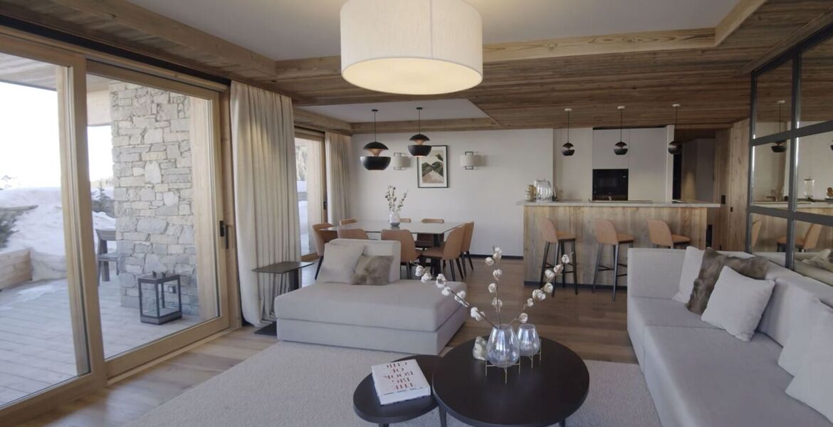The flat, of approximately 127m² will delight you in Méribel