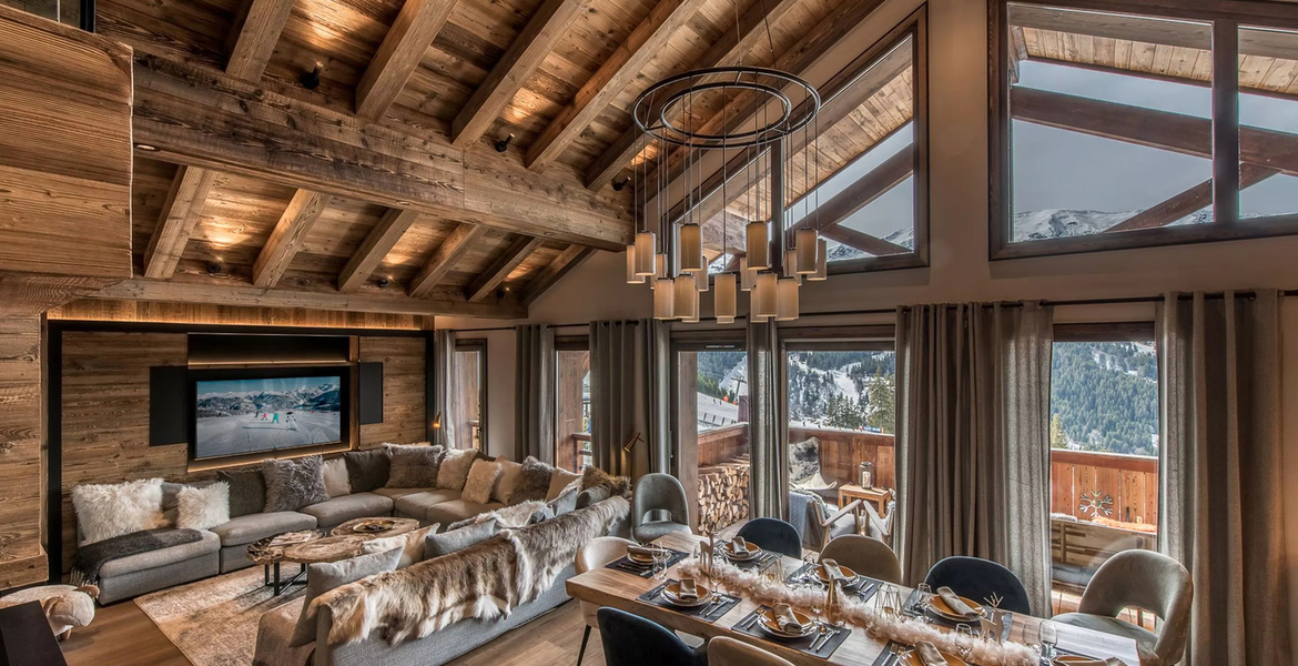 Located in the heart of the prestigious resort of Meribel, t