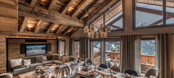 Located in the heart of the prestigious resort of Meribel, t