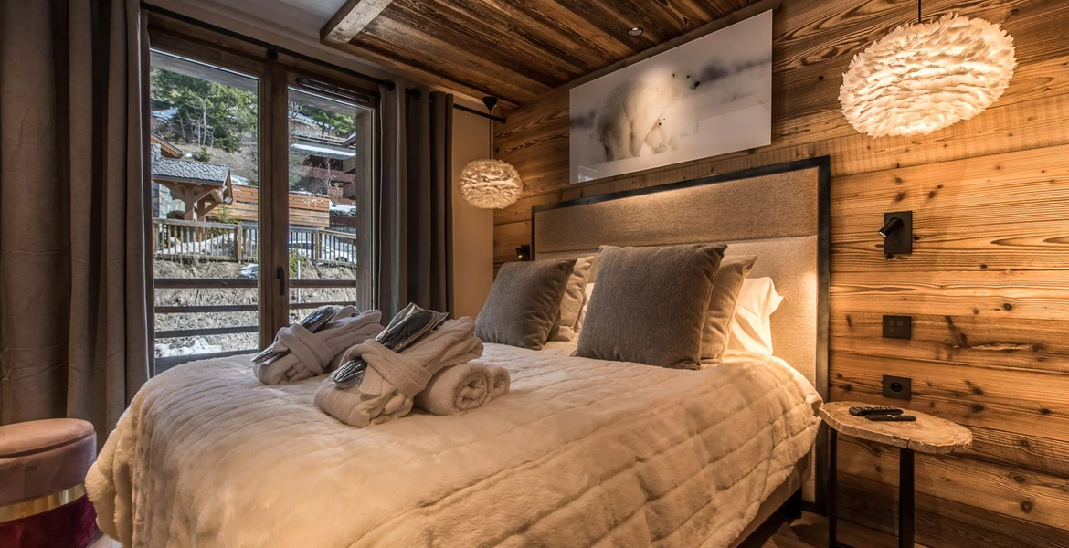 Located in the heart of the prestigious resort of Meribel, t