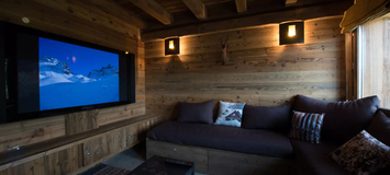 Chalet in Meribel with Indoor swimming pool 