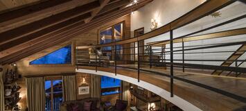 In the heart of Méribel, this ski-in, ski-out chalet