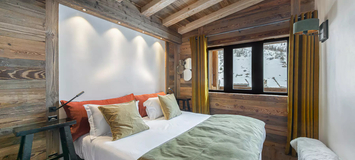 Located in the La Daille district of Val d'Isère, the splend