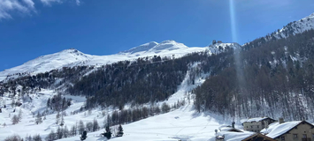 Situé sur la colline confidentielle et ensoleillée de La Dai