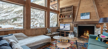 Located in the heart of the village of Val d'Isère, just a s