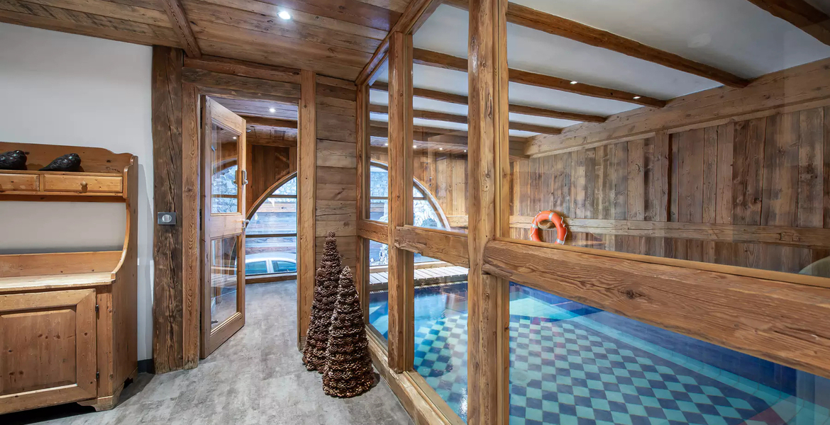 Located in the heart of the village of Val d'Isère, just a s