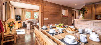 Le Chalet is a 4-bedroom chalet that can accommodate up to 7