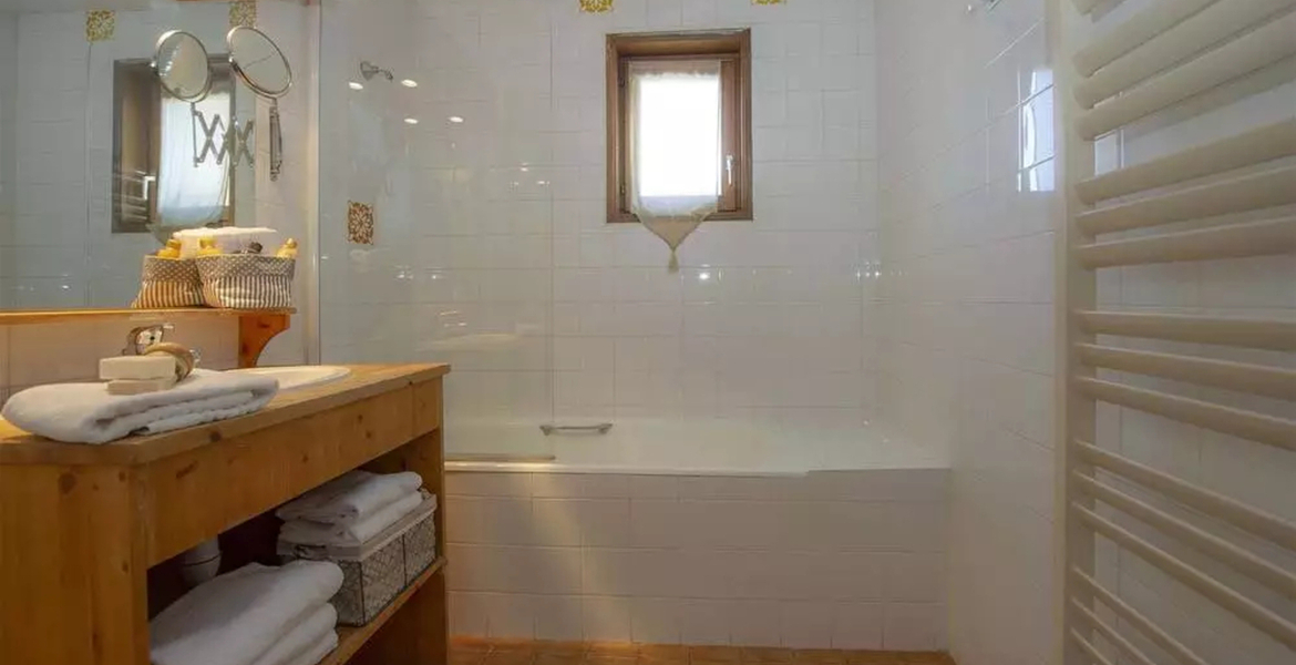 STUDIO 2 PERSONNES 1 Salle de bain, 1 Balcon, 1 Cuisine