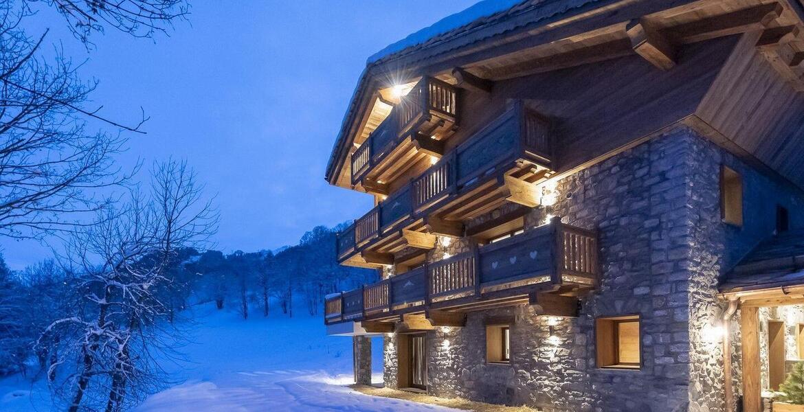 Chalet accommodates for up to 12 guests across its 5 bedroom