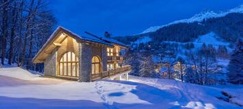 Chalet accommodates for up to 12 guests across its 5 bedroom