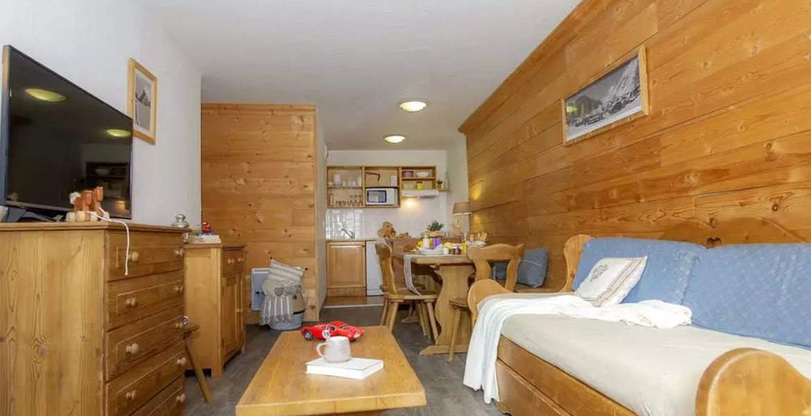 3-ROOM FLAT + CABIN - 9 PEOPLE  2 Bedroom(s), 1 Bedroom with