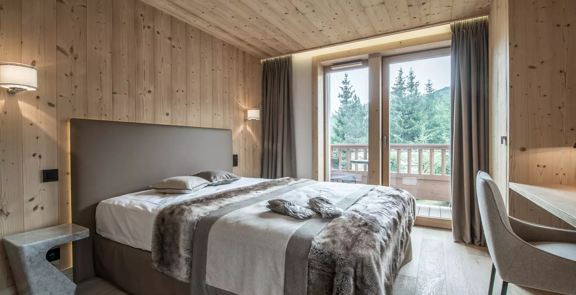 Chalet in Meribel for 12 guests · 5 bedrooms · 6 bathrooms ·