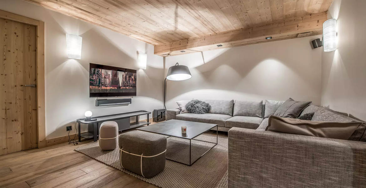 Chalet in Meribel for 12 guests · 5 bedrooms · 6 bathrooms ·