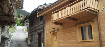 Chalet a été construit à une époque où il était de bon ton à