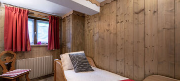 This 200m2 Chalet in Plantret, Courchevel 1850  is for rent 