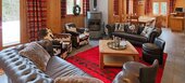 Escape and charm at La Tania!   Renovated from the inside ou