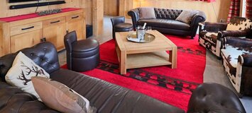 Escape and charm at La Tania!   Renovated from the inside ou